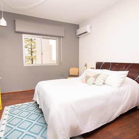 ZAG Coliving Pocitos Hotel Montevideo Esterno foto